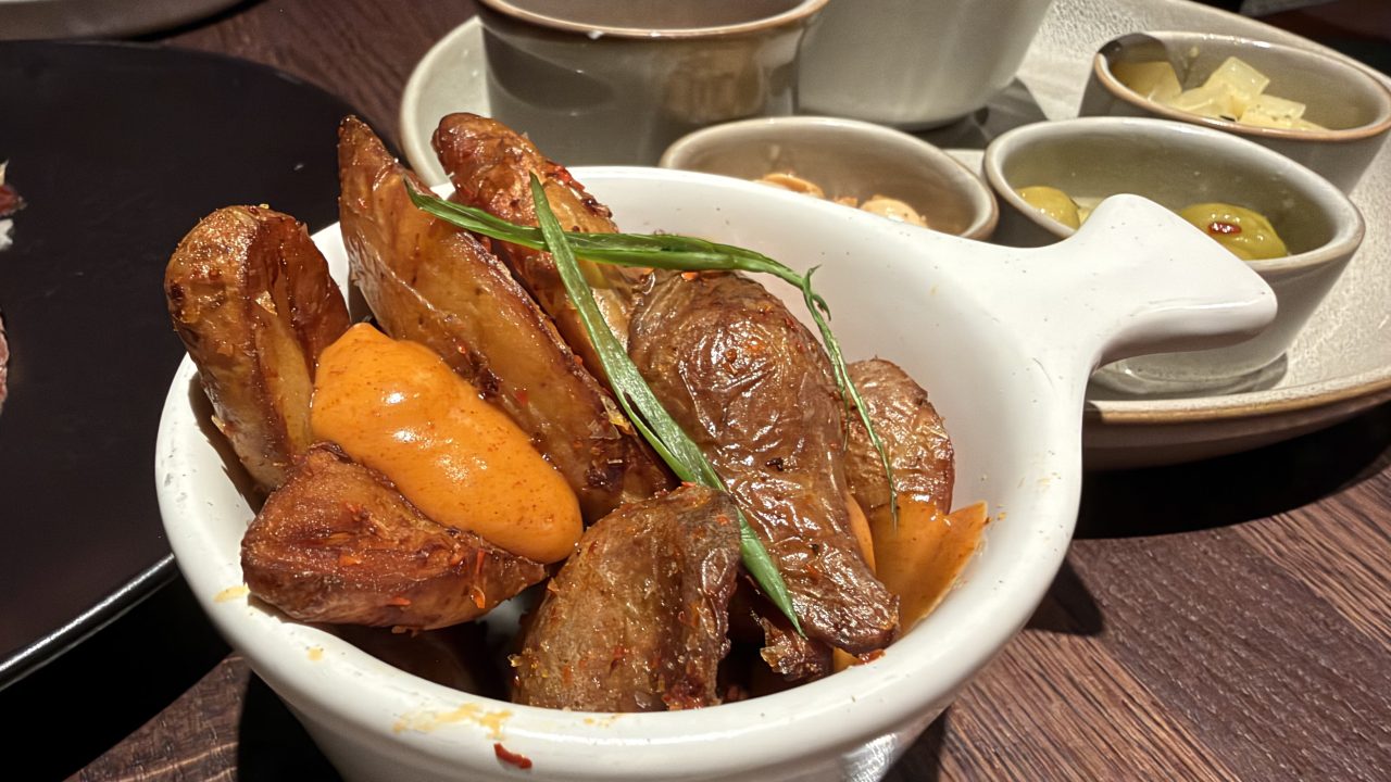 Patatas Bravas Ahumadas